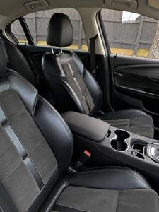 2014 Holden Commodore - Thumbnail