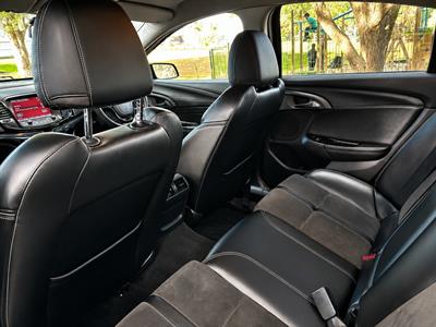 2014 Holden Commodore - Thumbnail