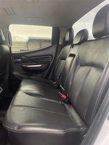 2022 Mitsubishi Triton - Thumbnail