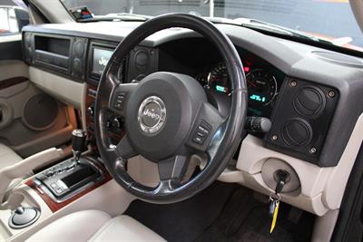 2007 Jeep Commander - Thumbnail