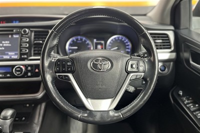2018 Toyota HIGHLANDER - Thumbnail