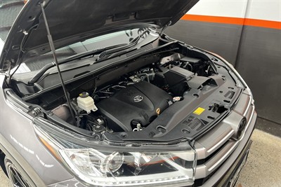 2018 Toyota HIGHLANDER - Thumbnail