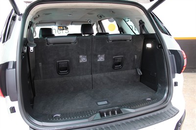 2021 Ford Everest - Thumbnail