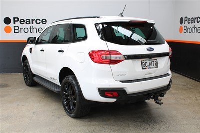 2021 Ford Everest - Thumbnail