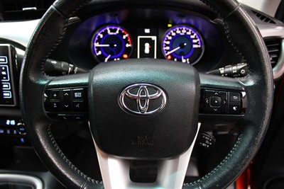 2017 Toyota Hilux - Thumbnail
