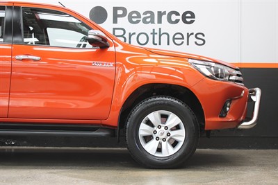 2017 Toyota Hilux - Thumbnail