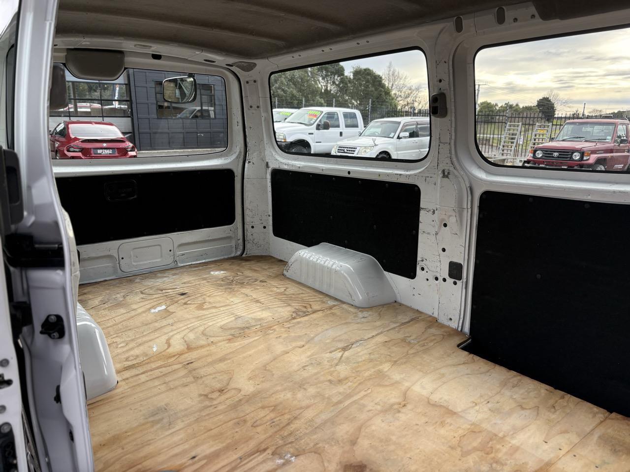 2016 Nissan Nv350