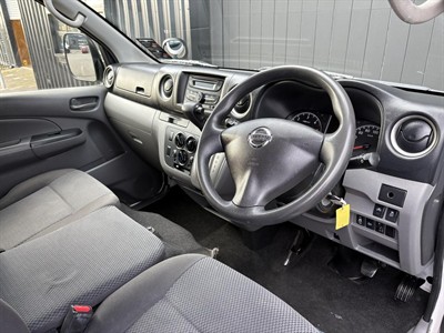 2016 Nissan Nv350 - Thumbnail