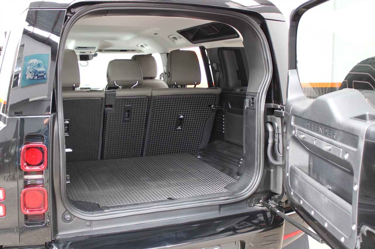 2023 Land Rover Defender