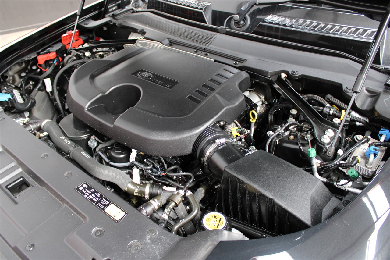 2023 Land Rover Defender