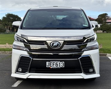 2015 Toyota Vellfire - Thumbnail