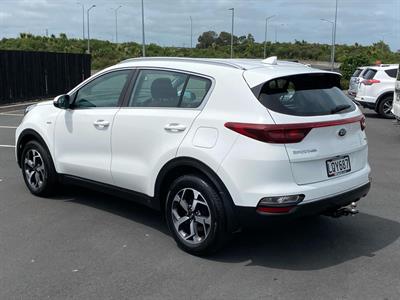 2018 Kia SPORTAGE - Thumbnail