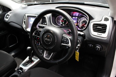 2021 Jeep Compass - Thumbnail