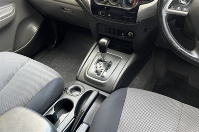 2016 Mitsubishi Triton - Thumbnail