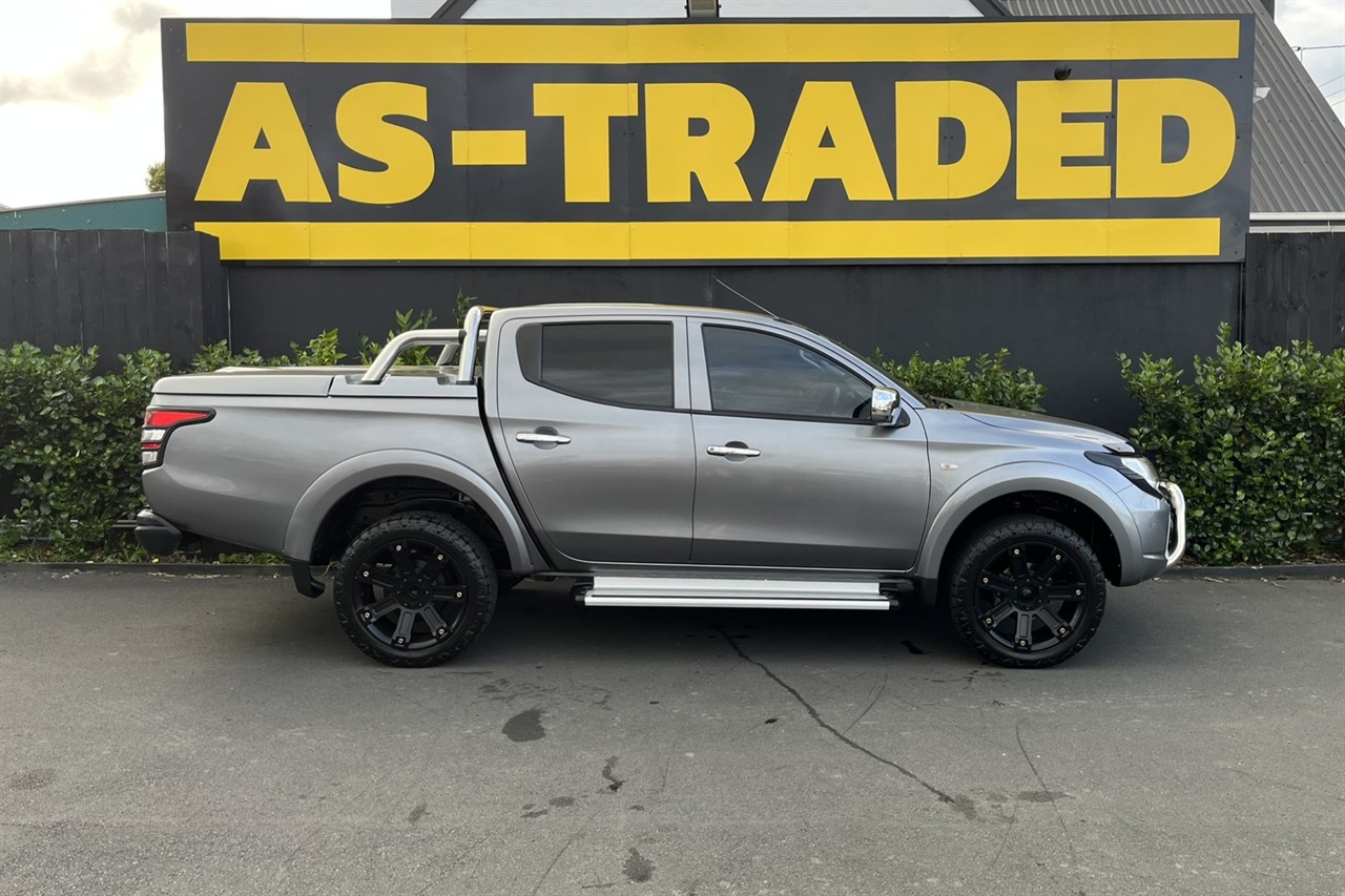 2016 Mitsubishi Triton