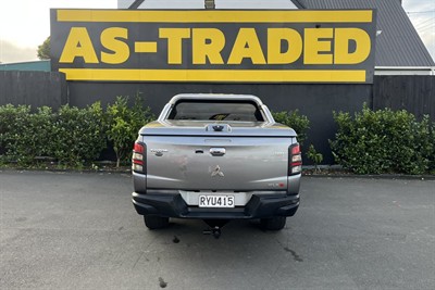 2016 Mitsubishi Triton - Thumbnail