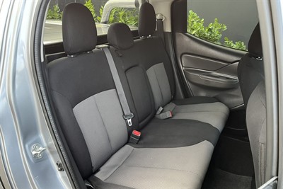 2016 Mitsubishi Triton - Thumbnail