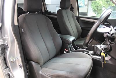 2017 Holden Colorado - Thumbnail