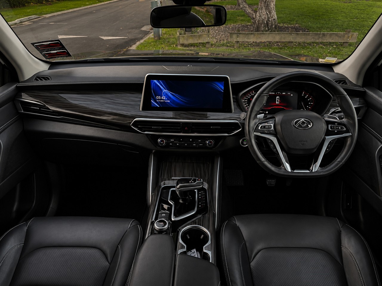 2020 LDV D90