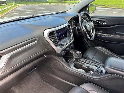 2019 Holden Acadia - Thumbnail