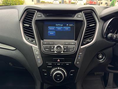 2014 Hyundai SANTA FE - Thumbnail