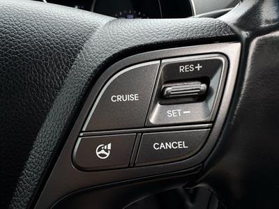 2014 Hyundai SANTA FE - Thumbnail