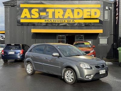 2010 Kia Rio - Thumbnail