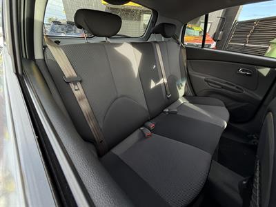 2010 Kia Rio - Thumbnail