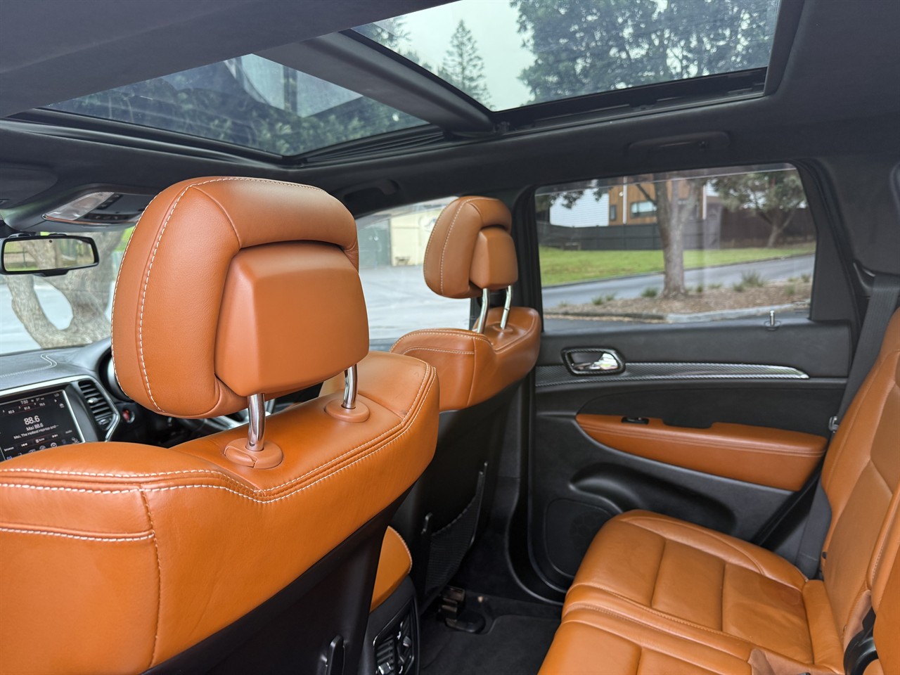 2014 Jeep GRAND CHEROKEE