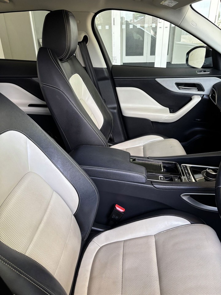 2018 Jaguar F-Pace