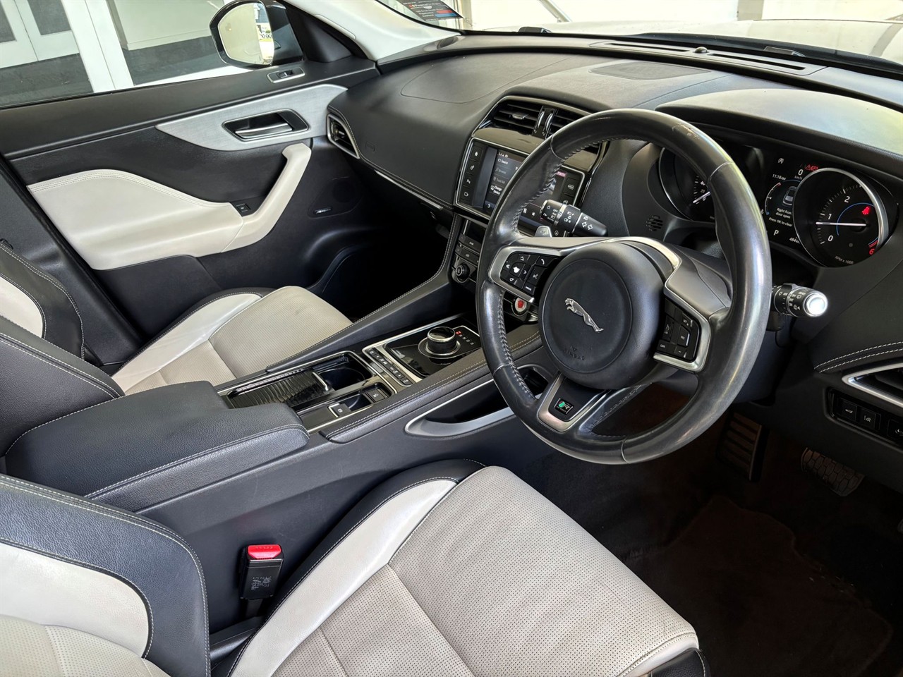 2018 Jaguar F-Pace