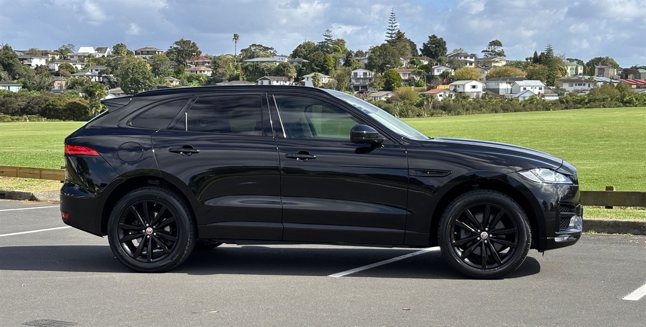 2018 Jaguar F-Pace