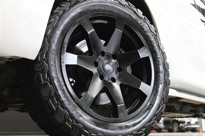 2021 Nissan Patrol - Thumbnail