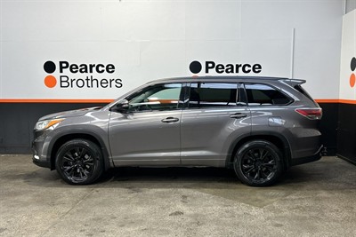 2015 Toyota HIGHLANDER - Thumbnail