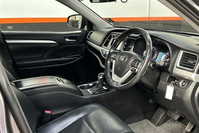 2015 Toyota HIGHLANDER - Thumbnail