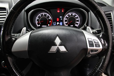 2011 Mitsubishi RVR - Thumbnail