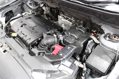 2011 Mitsubishi RVR - Thumbnail