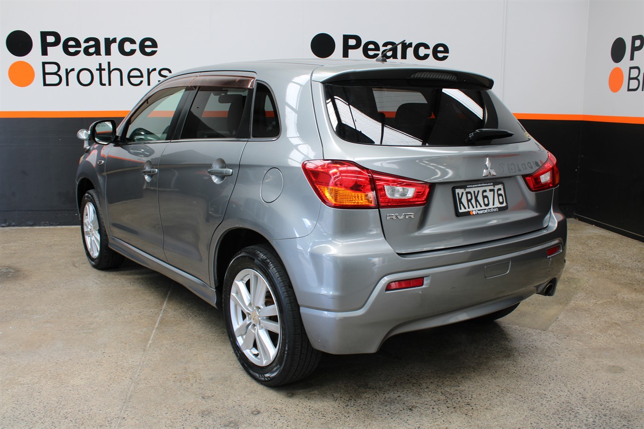 2011 Mitsubishi RVR