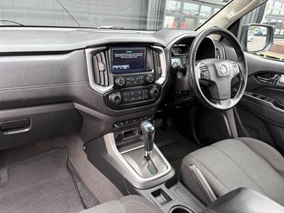 2017 Holden Colorado - Thumbnail