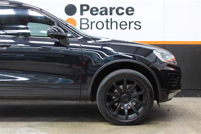 2015 Volkswagen TOUAREG - Thumbnail