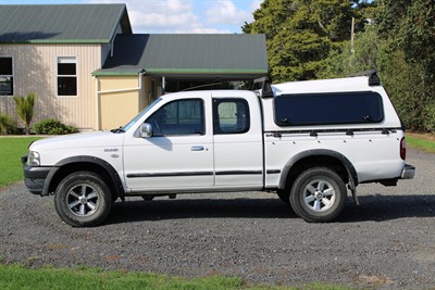 2006 Ford Courier - Thumbnail