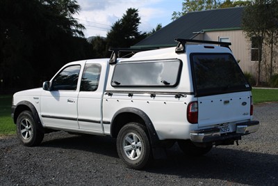 2006 Ford Courier - Thumbnail