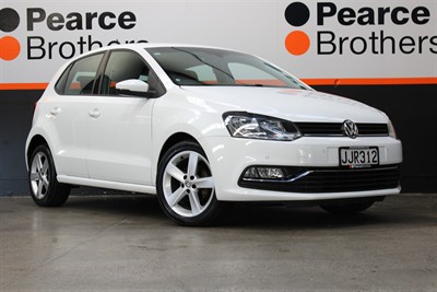 2015 Volkswagen POLO