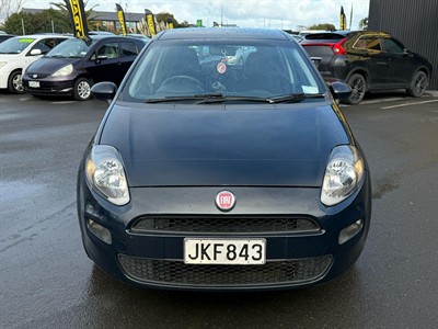 2015 Fiat Punto - Thumbnail