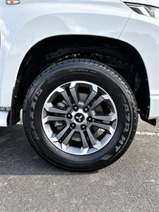 2021 Mitsubishi Triton - Thumbnail