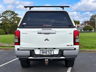 2021 Mitsubishi Triton - Thumbnail