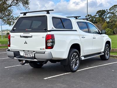 2021 Mitsubishi Triton - Thumbnail