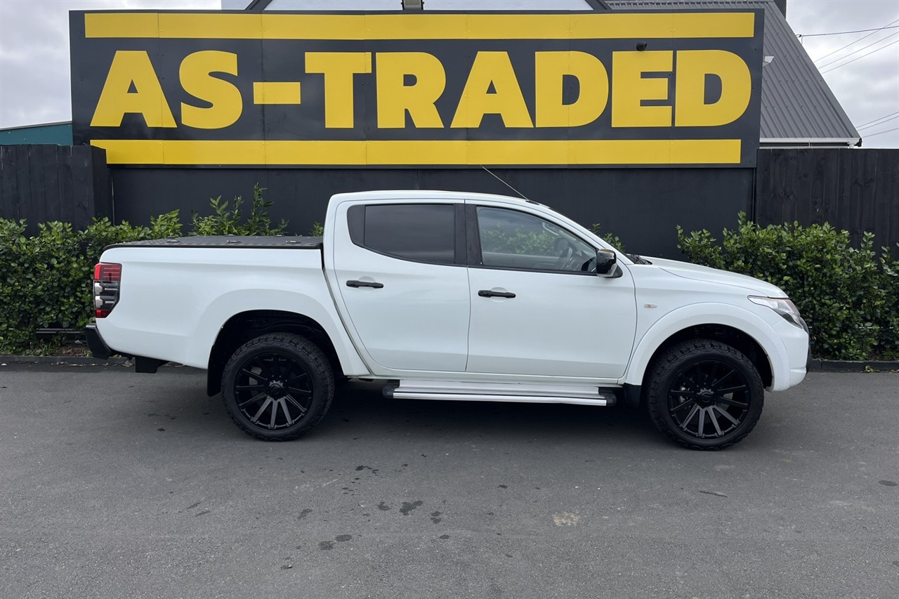 2016 Mitsubishi Triton