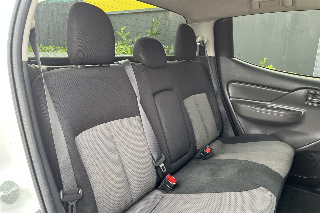 2016 Mitsubishi Triton