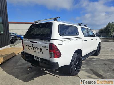 2018 Toyota Hilux - Thumbnail